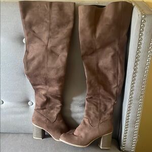 Women's Brown Over-the-Knee Boots